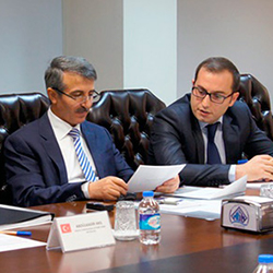AB ve Dış İlişkiler Dairesi Başkanlığı Müsteşarı Sayın Mükerrem Ünlüer’in tercümanlığını gerçekleştirdik